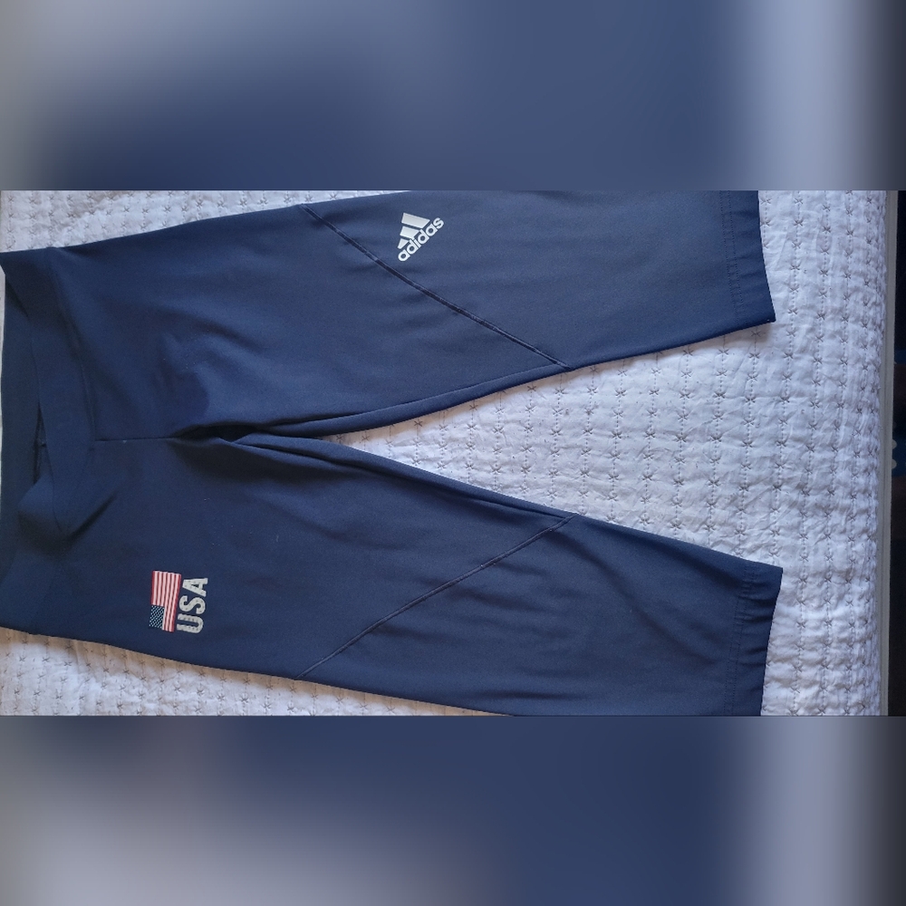 Adidas leggings